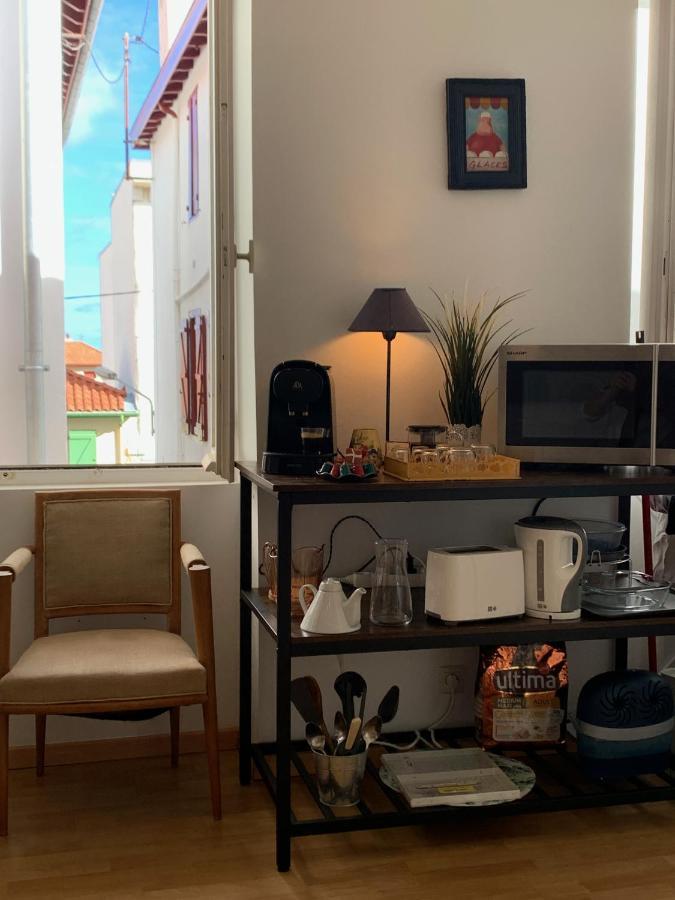 Biarritz Centre, Pres Avenue De Verdun, Cosy Apt 2 Pieces , Salon , Chambre Separe, Rue Tres Calme A 10 Minutes A Pied De La Grande Plage Ngoại thất bức ảnh
