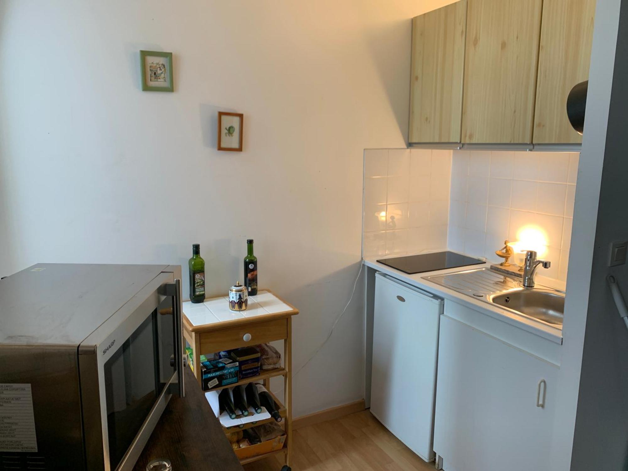 Biarritz Centre, Pres Avenue De Verdun, Cosy Apt 2 Pieces , Salon , Chambre Separe, Rue Tres Calme A 10 Minutes A Pied De La Grande Plage Ngoại thất bức ảnh